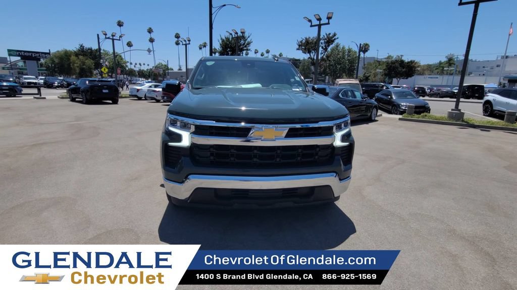 Certified 2025 Chevrolet Silverado 1500 LT RWD image 3