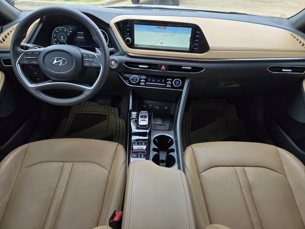 Used 2022 Hyundai Sonata Limited w/ Preferred Accessory Package image 23