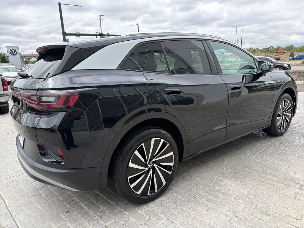 Certified 2023 Volkswagen ID.4 Pro S Plus AWD/4WD image 7