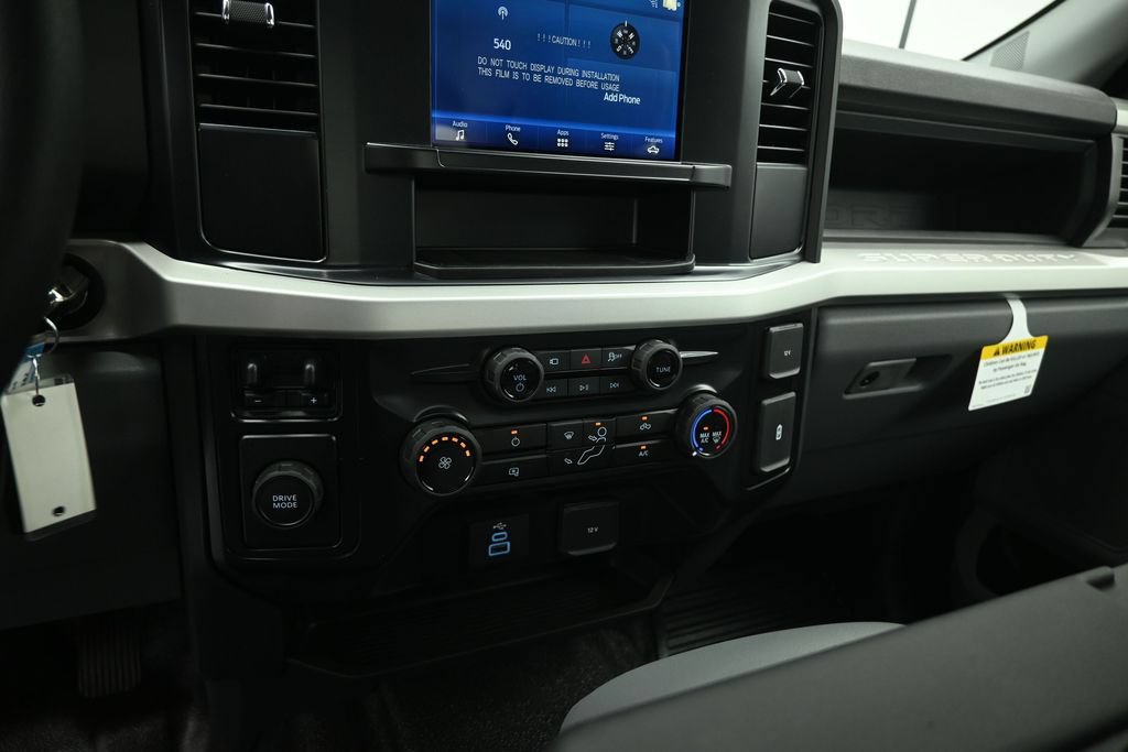 New 2026 Ford F250 XL w/ 360-Degree Camera Package RWD image 13