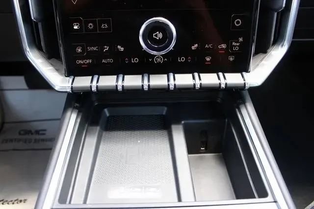 New 2025 GMC Acadia Elevation w/ Elevation Premium Package image 29