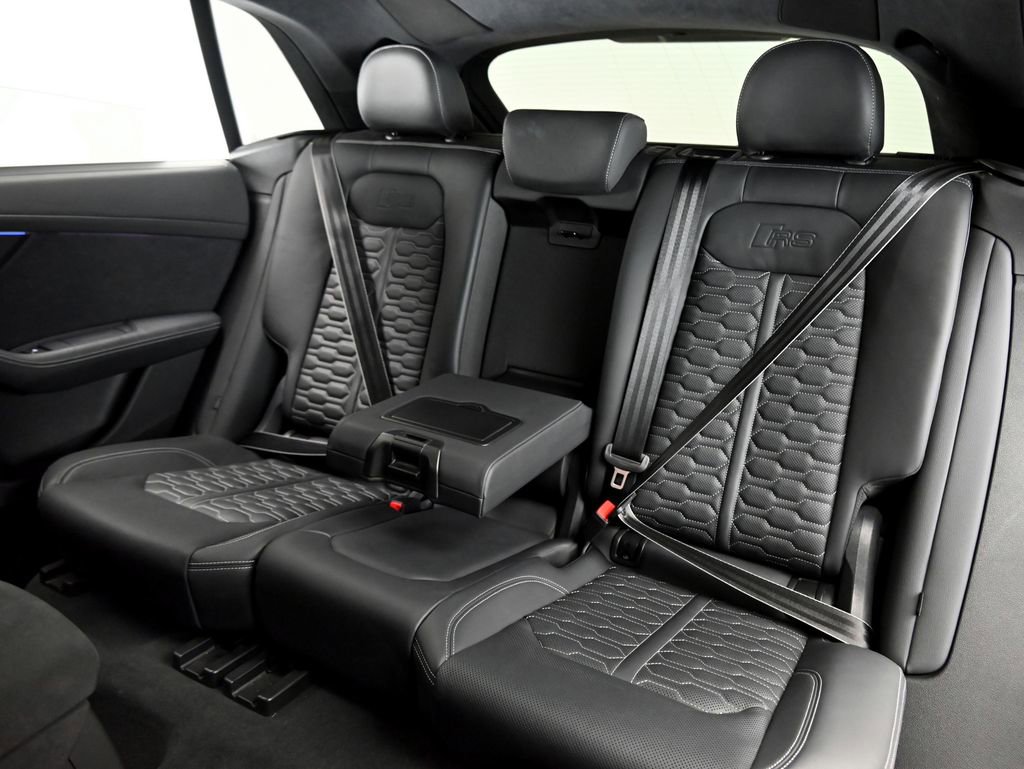 Used 2024 Audi RS Q8 image 9