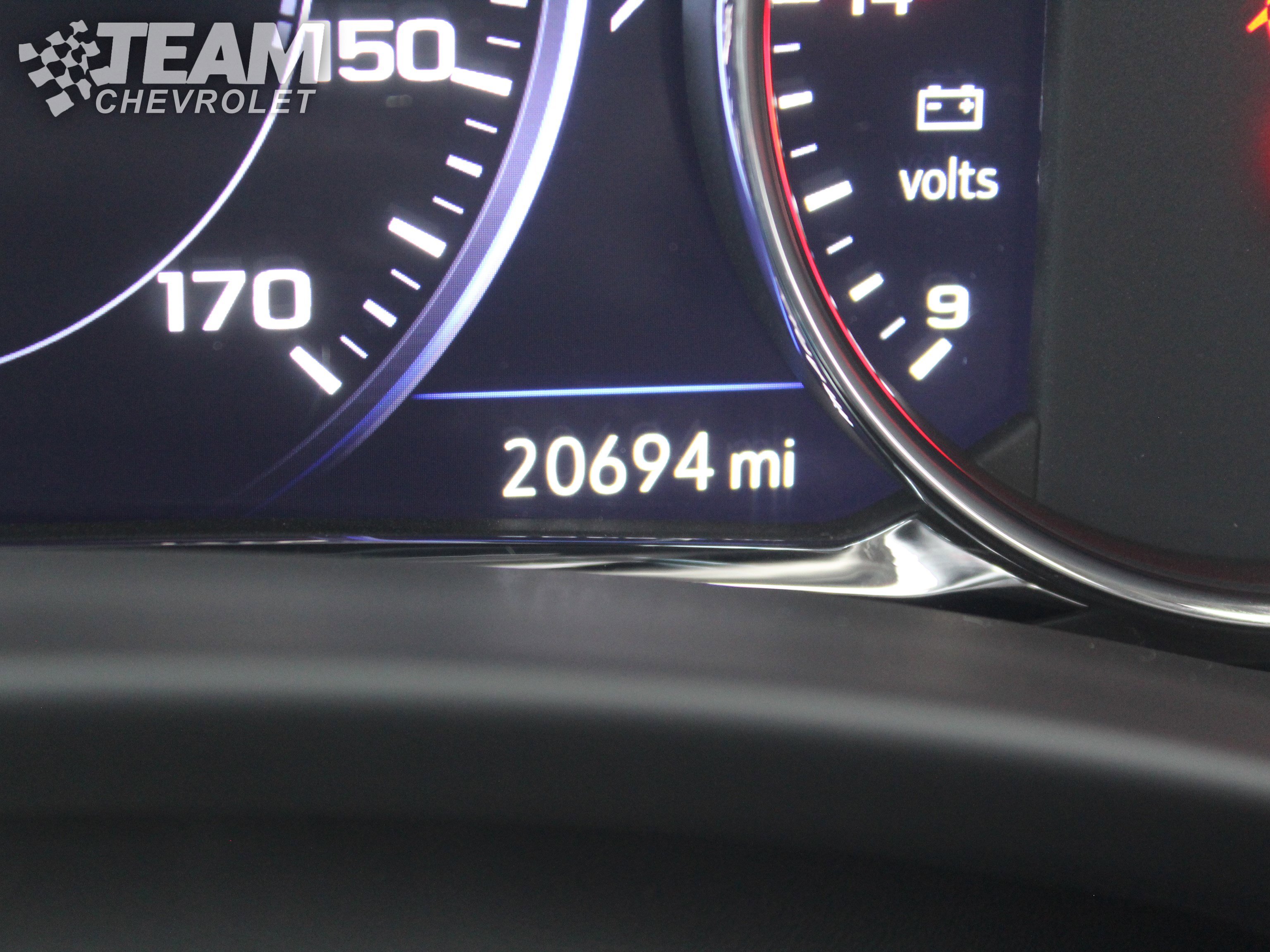 Certified 2024 GMC Terrain Denali w/ Black Diamond Edition image 16