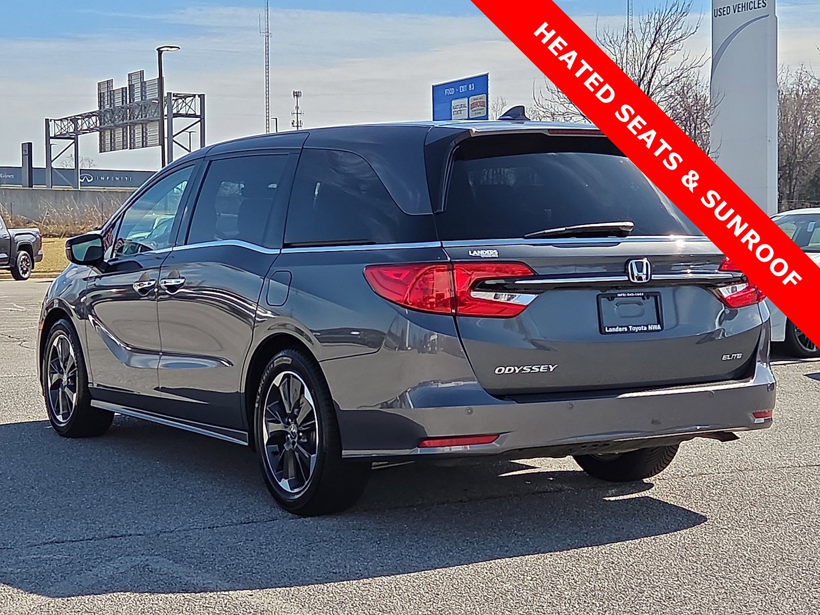 Used 2024 Honda Odyssey Elite image 4