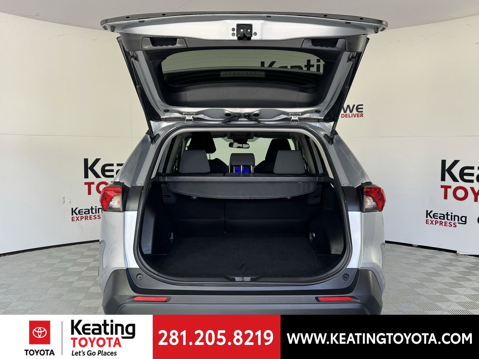 Certified 2025 Toyota RAV4 XLE image 19