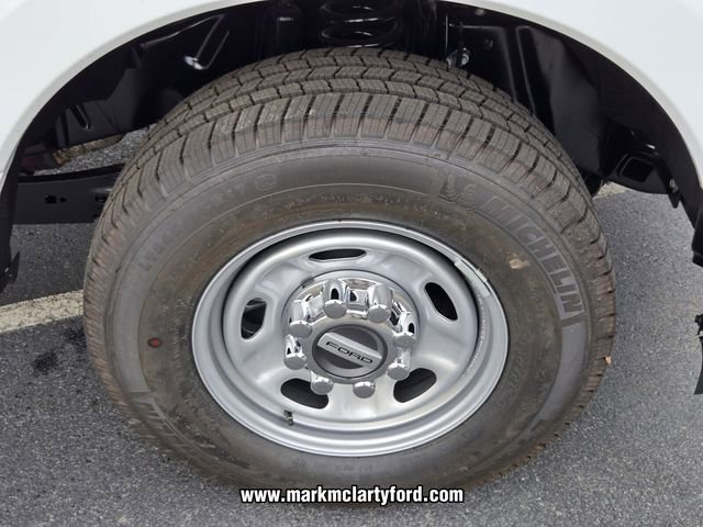 New 2026 Ford F250 XL w/ XL Chrome Package image 13