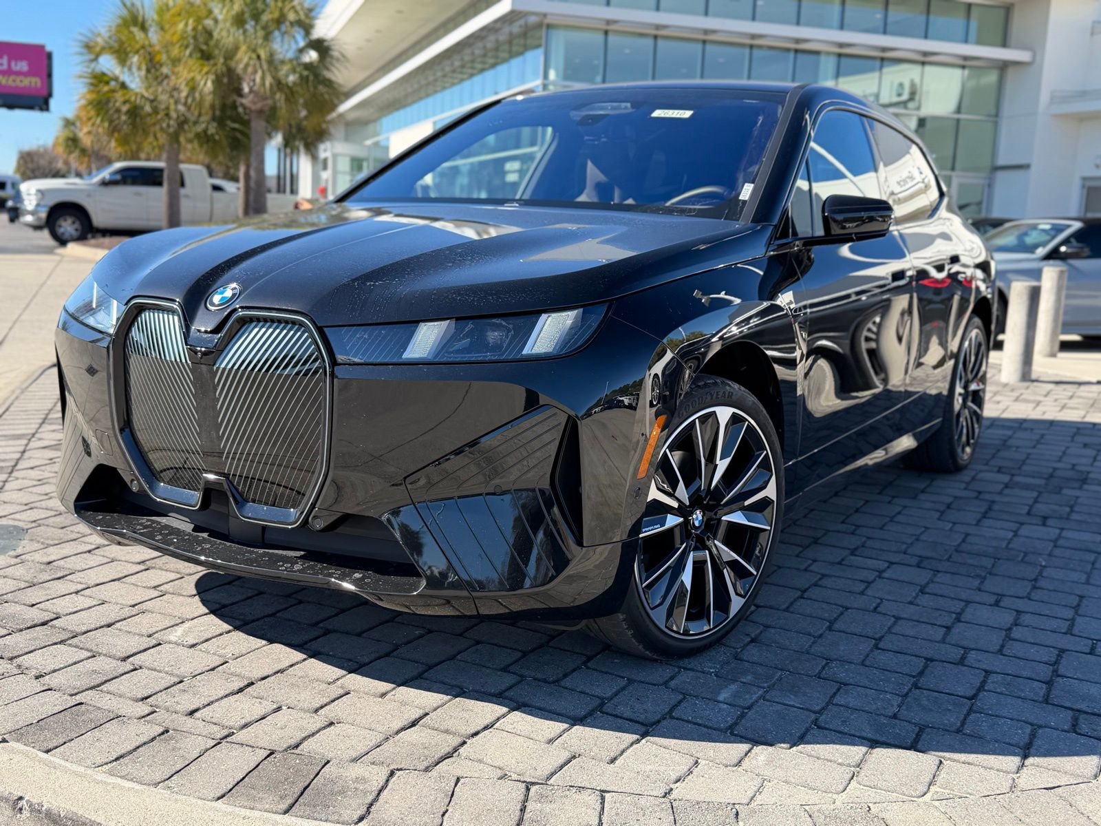 New 2026 BMW iX xDrive45 image 1