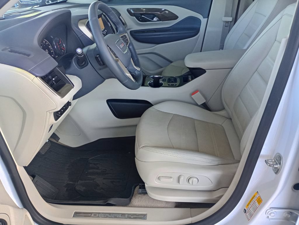 Used 2023 GMC Terrain Denali AWD/4WD image 9