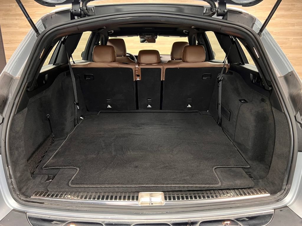 Used 2023 Mercedes-Benz E 450 4MATIC All-Terrain Wagon image 19