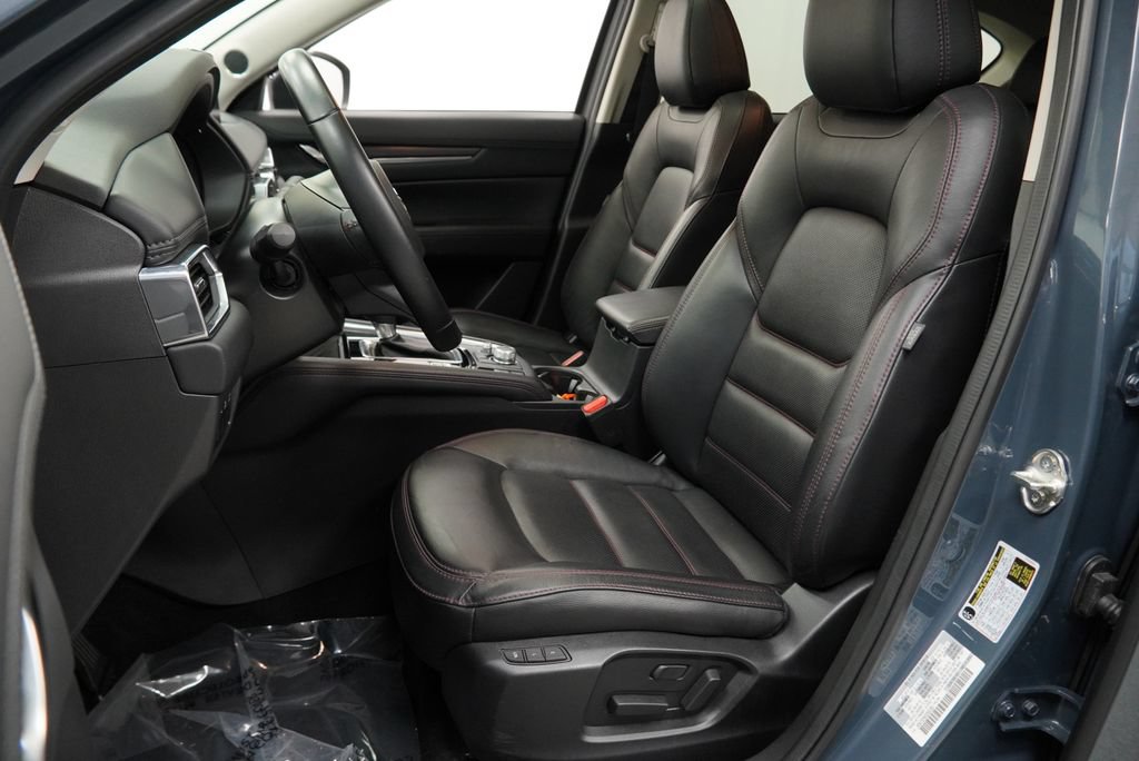 Used 2025 MAZDA CX-5 Carbon Edition AWD/4WD image 16