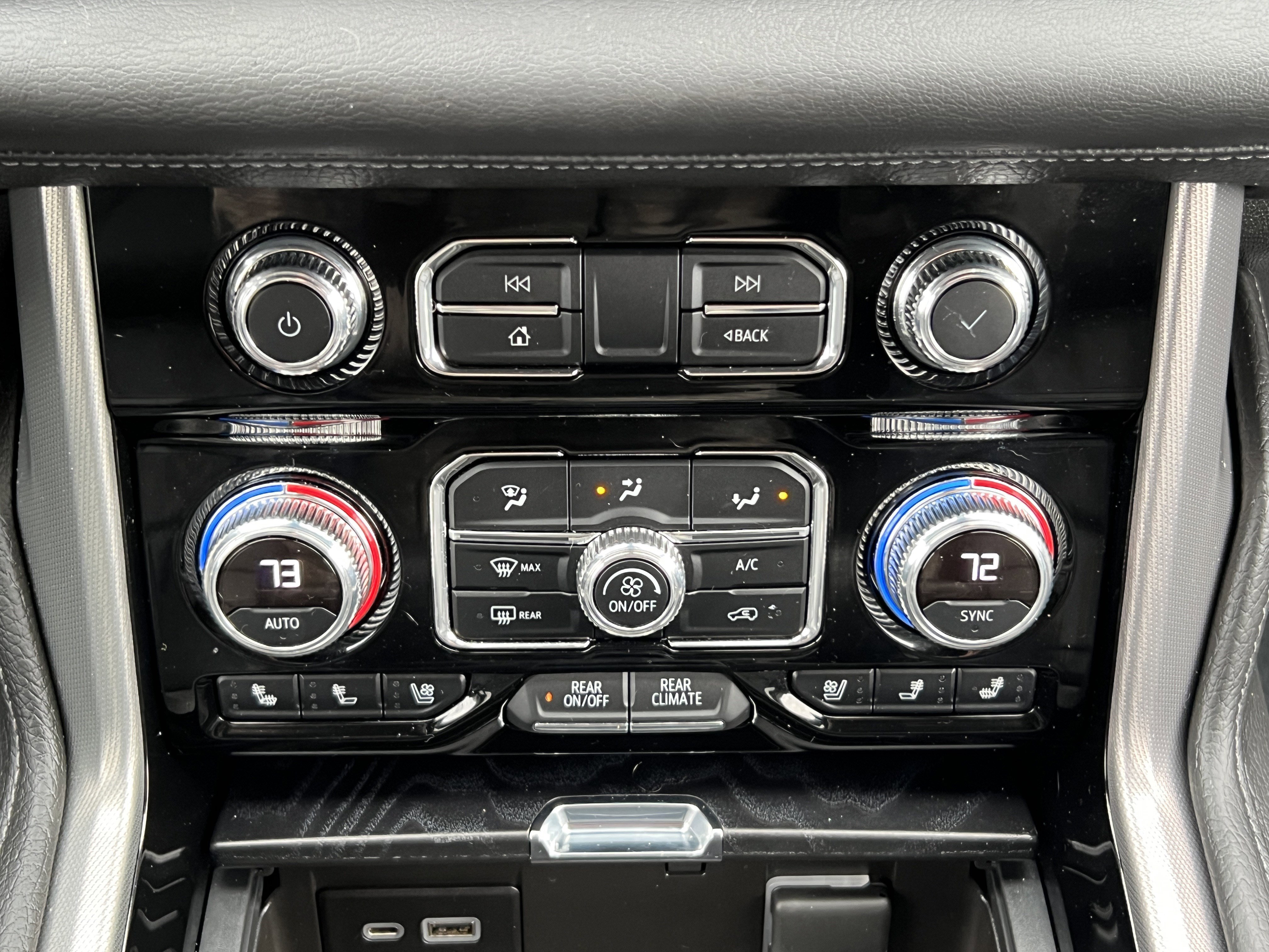 Certified 2022 GMC Yukon XL Denali image 34