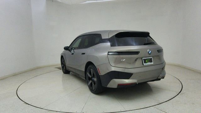 Used 2024 BMW iX xDrive50 w/ Premium Package image 66