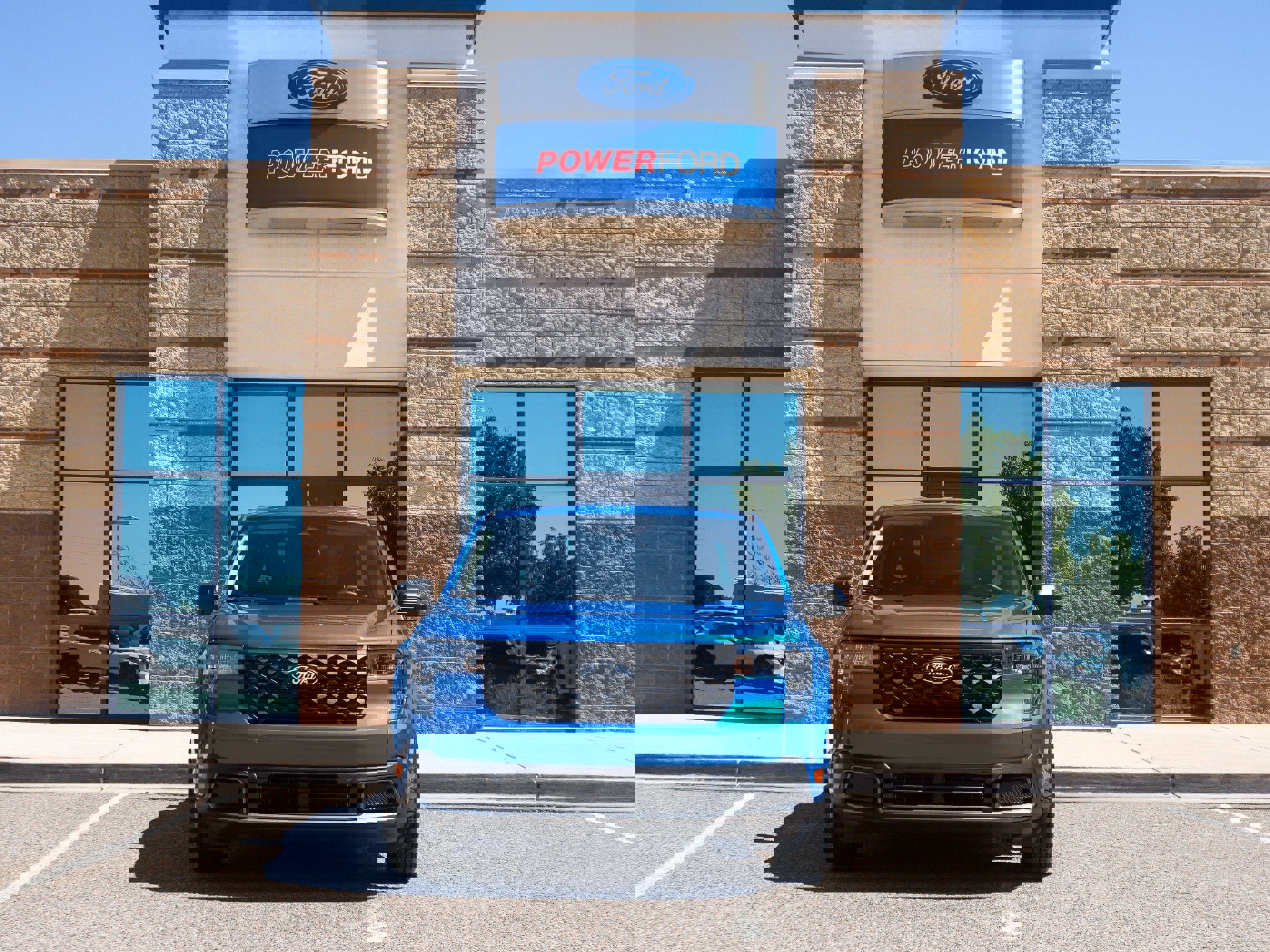 New 2025 Ford Maverick XLT w/ Equipment Group 301A image 3