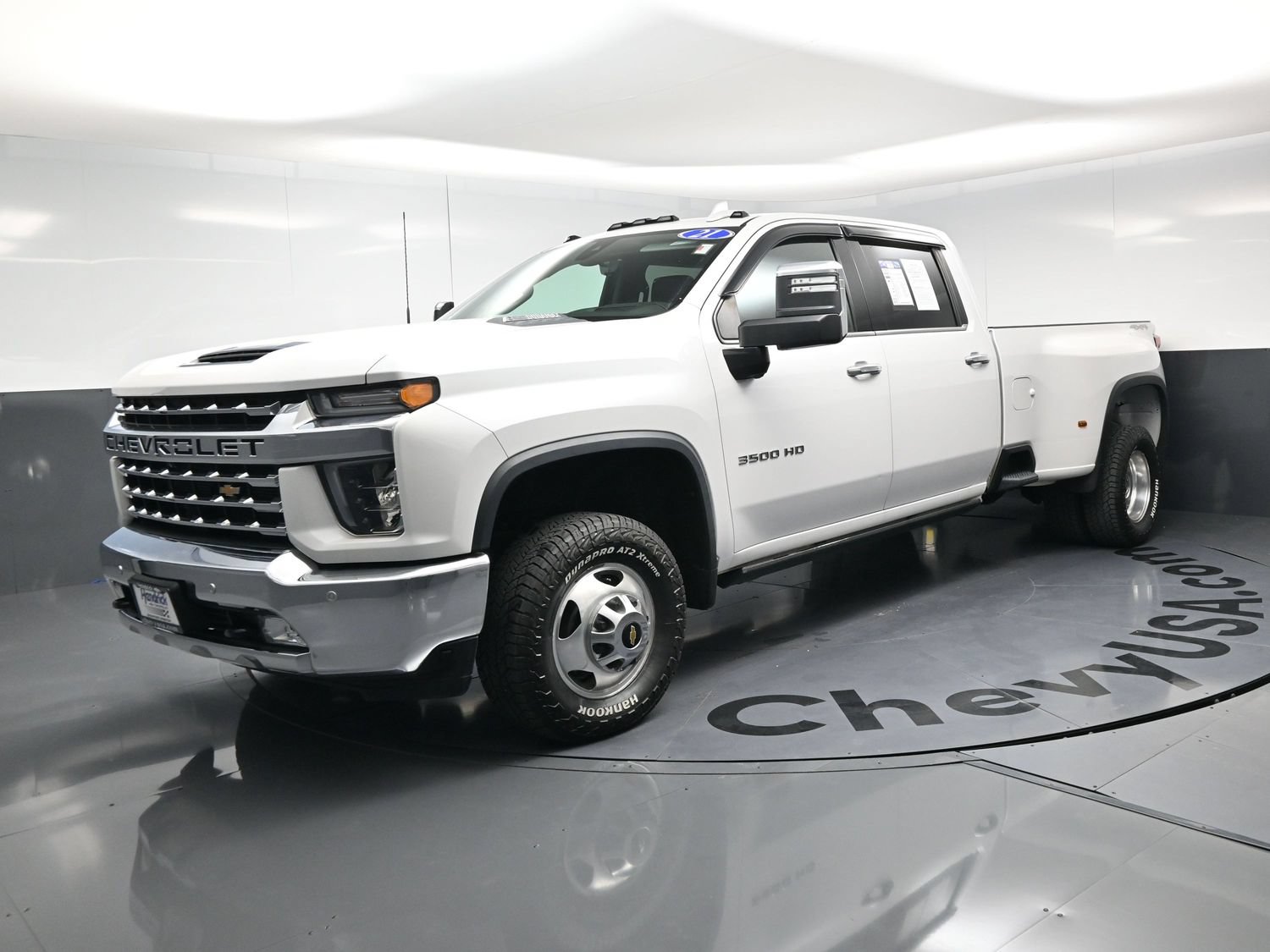 Used 2021 Chevrolet Silverado 3500 LTZ w/ LTZ Convenience Package AWD/4WD image 5