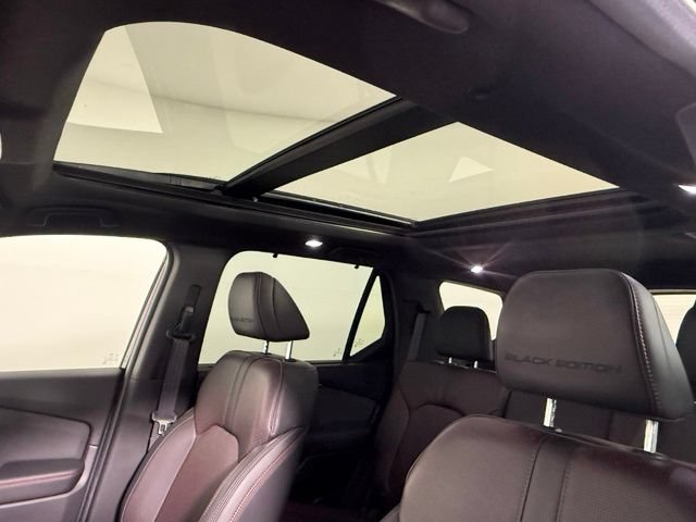 Used 2025 Honda Pilot Black Edition image 35