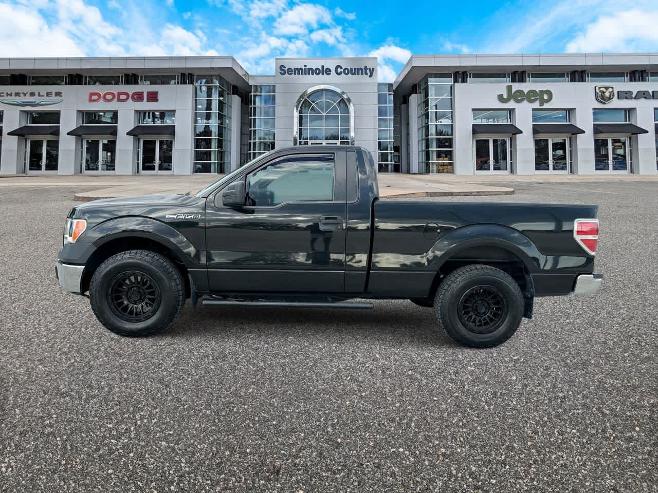 Used 2013 Ford F150 XL w/ Mid Equipment Group RWD image 5