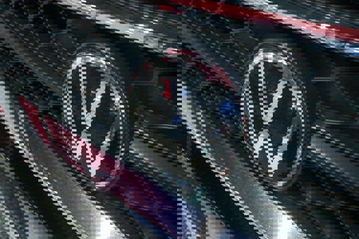 Used 2024 Volkswagen Taos S image 32