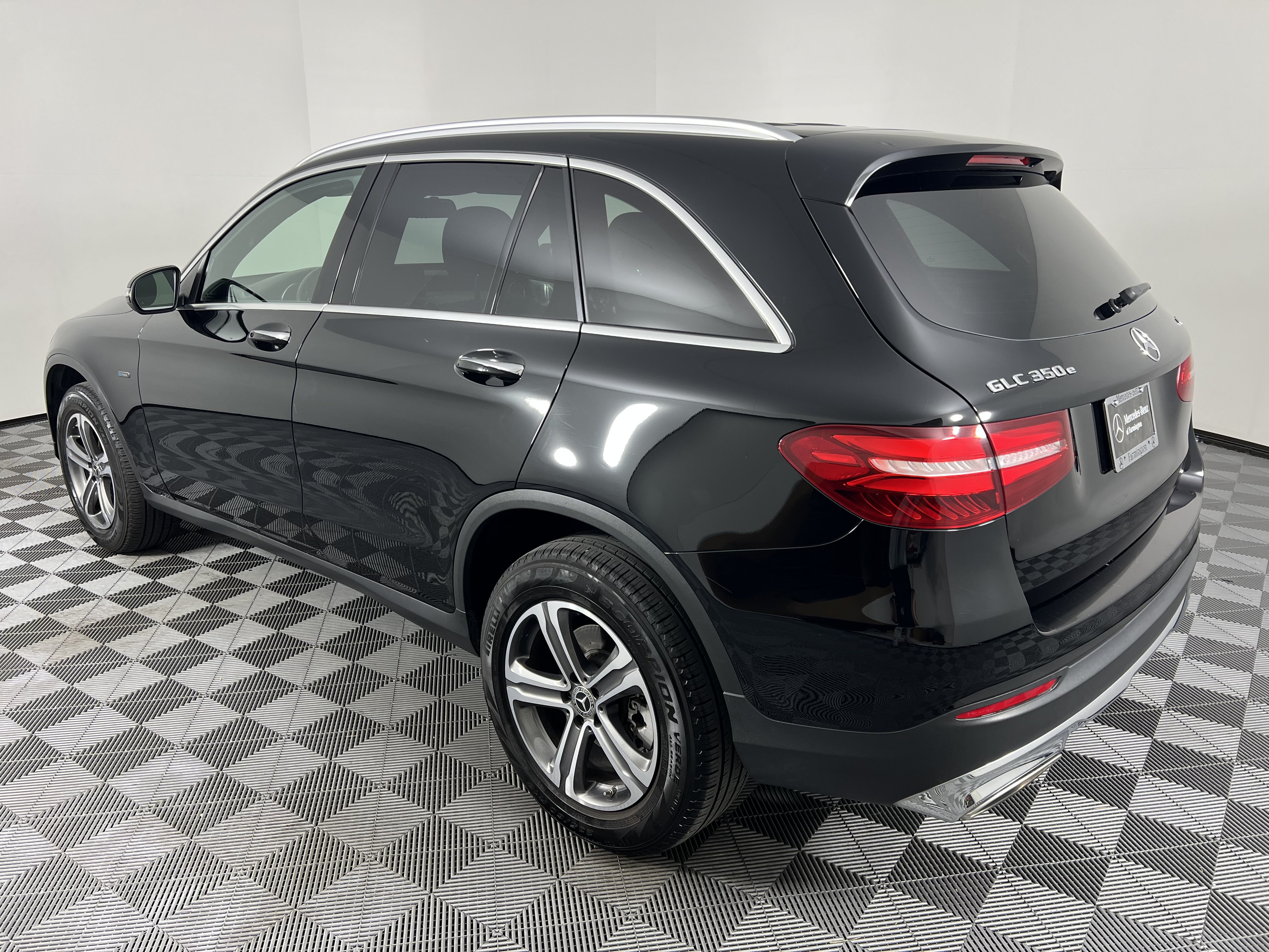 Used 2019 Mercedes-Benz GLC 350e 4MATIC image 10