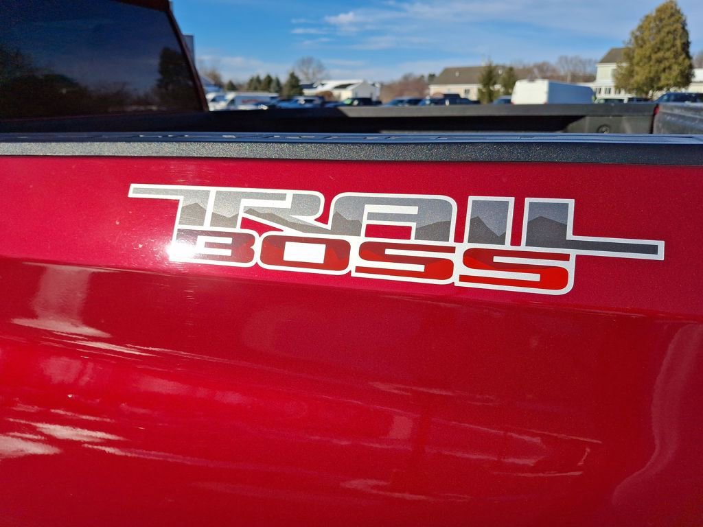 Used 2019 Chevrolet Silverado 1500 Custom Trail Boss w/ Custom Convenience Package image 29