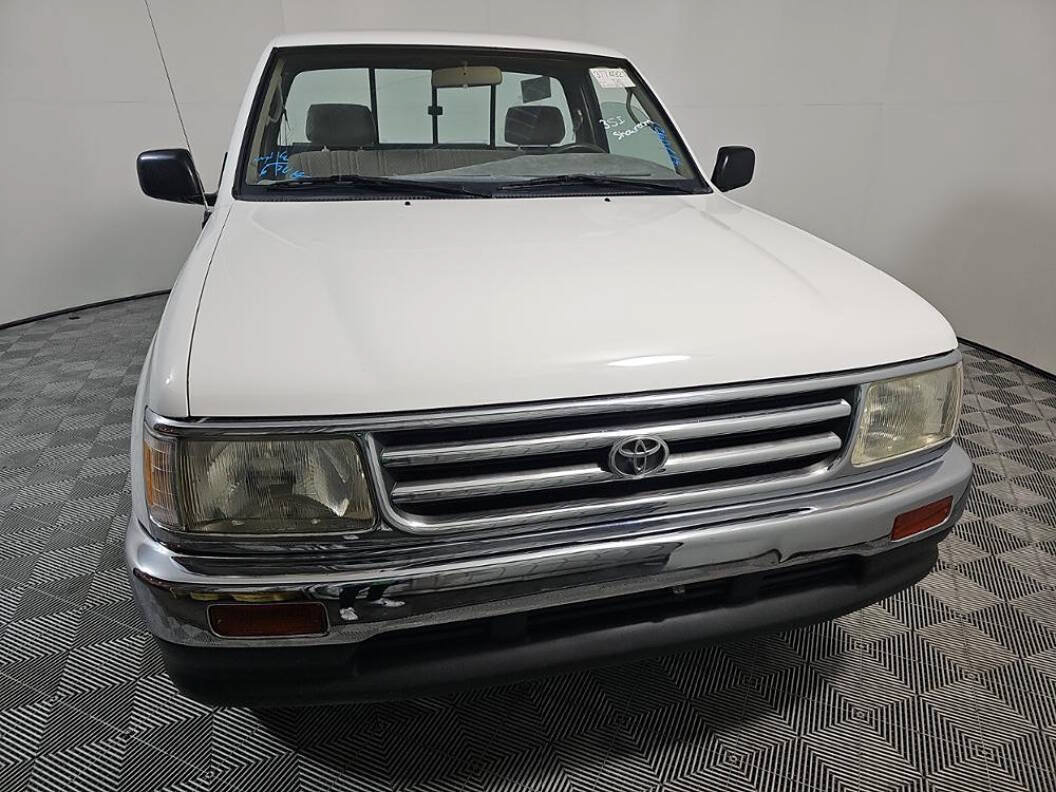 Used 1995 Toyota T100 DX AWD/4WD image 2
