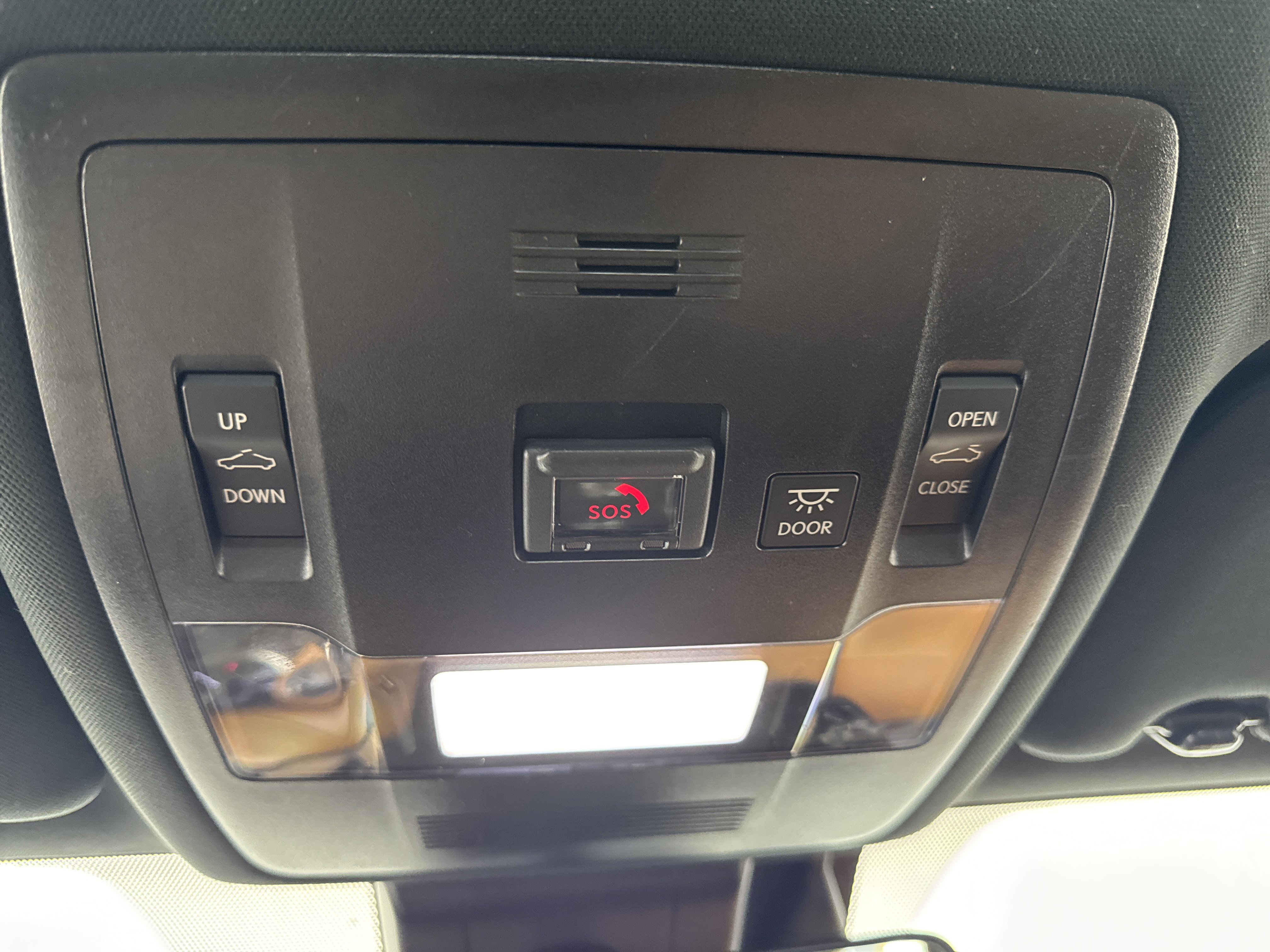 Used 2023 Lexus IS 300 w/ Comfort Package image 31