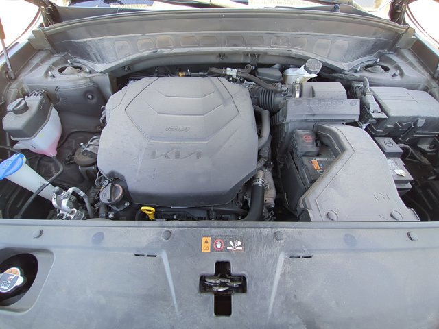 Used 2022 Kia Telluride SX w/ SX Prestige Package image 18