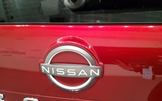 Used 2023 Nissan Rogue SL image 41