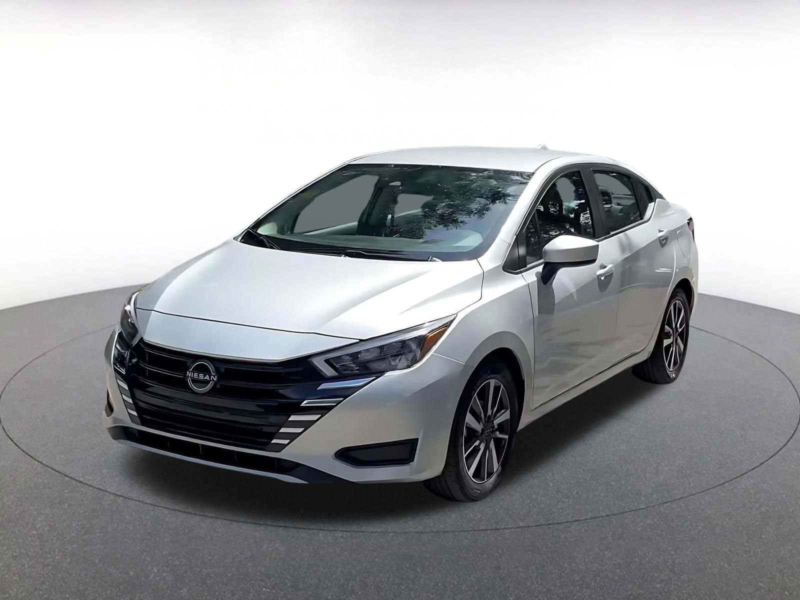 Used 2025 Nissan Versa SV FWD image 6