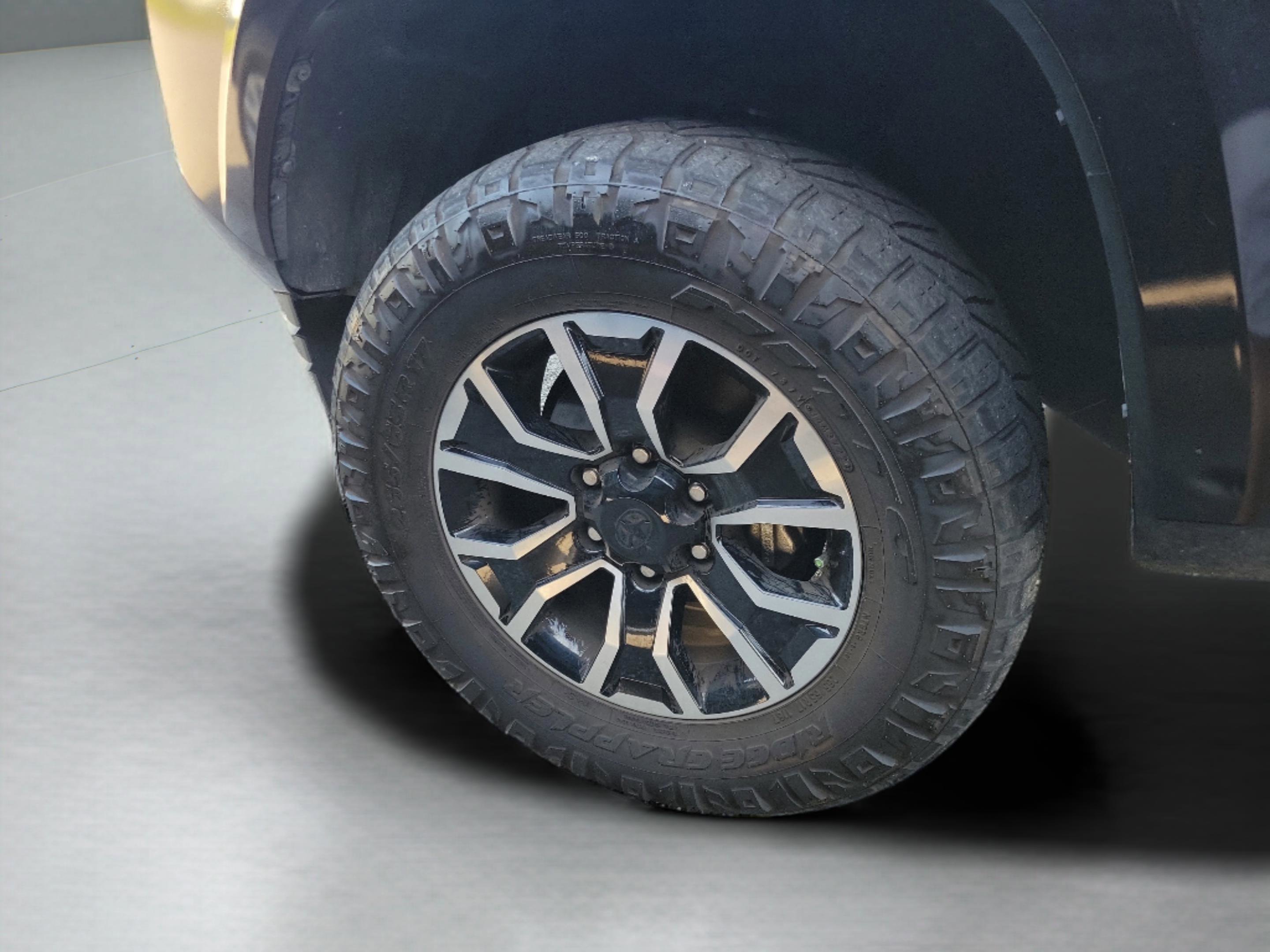 Used 2023 Toyota Tacoma TRD Sport w/ TRD Premium Sport Package image 30