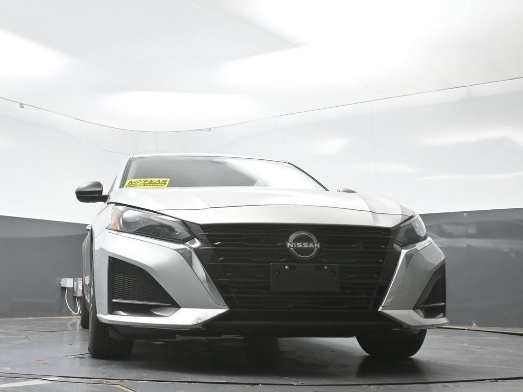 Used 2024 Nissan Altima 2.5 SV FWD image 50