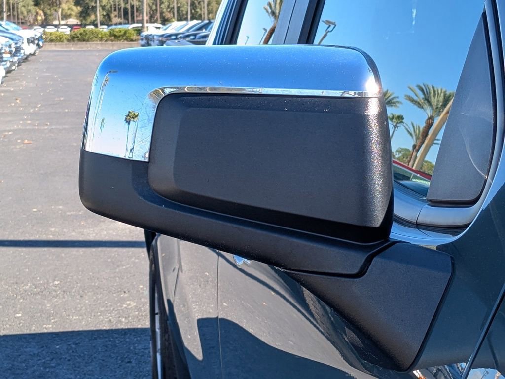 Used 2025 Chevrolet Silverado 1500 LT image 12
