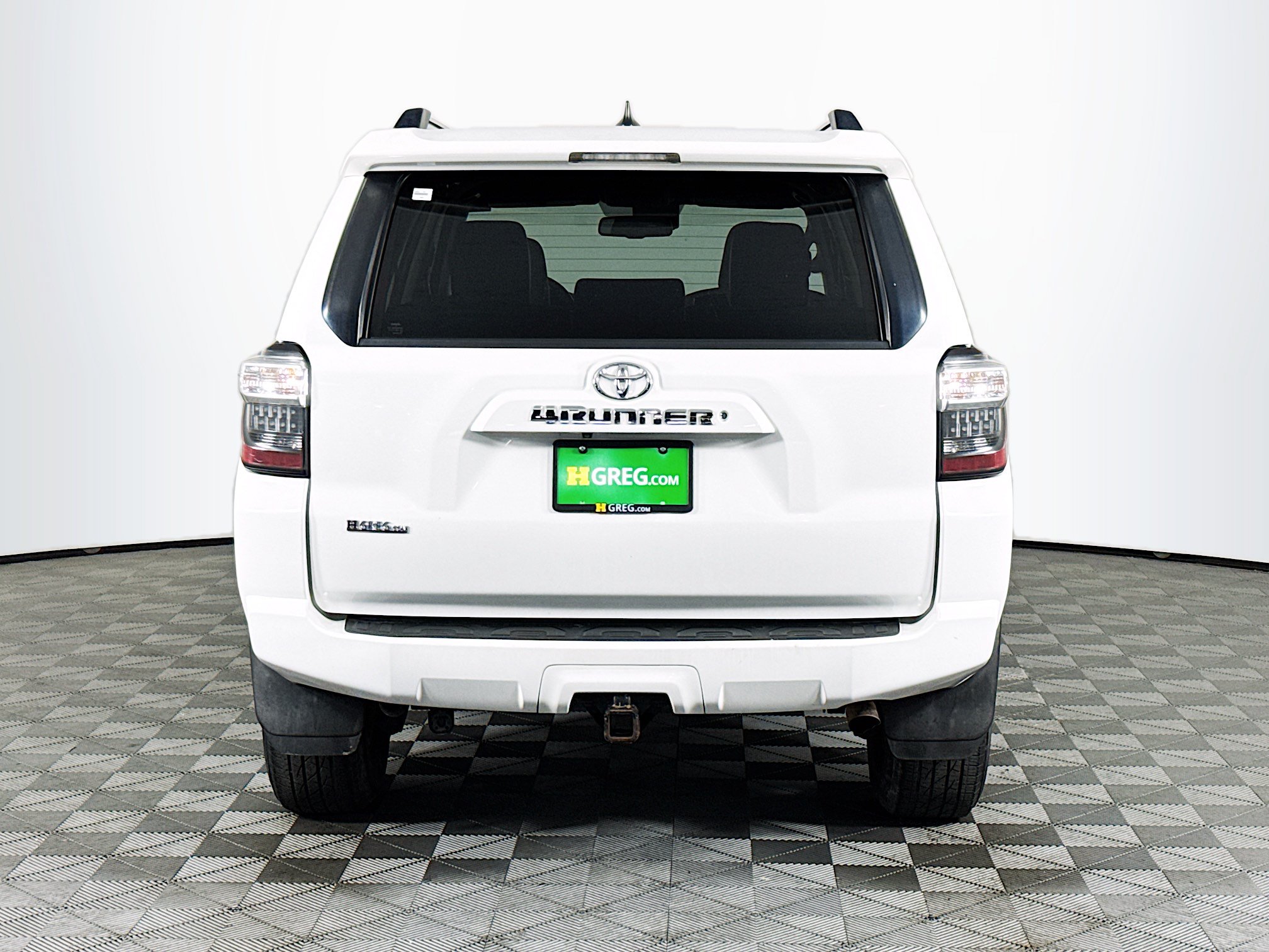 Used 2022 Toyota 4Runner SR5 RWD image 8