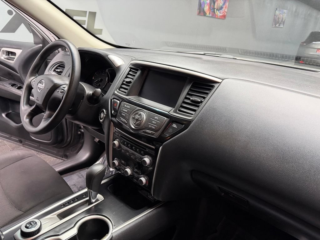 Used 2020 Nissan Pathfinder S AWD/4WD image 50