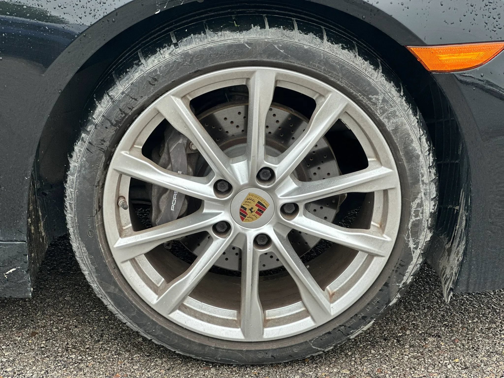Used 2019 Porsche 718 Cayman RWD image 16
