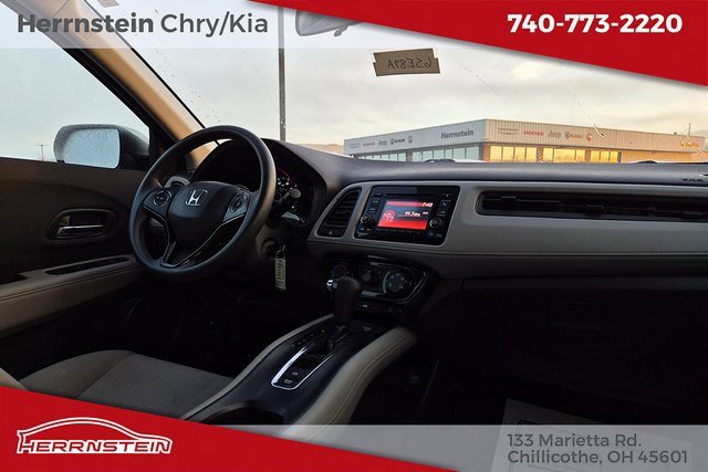 Used 2022 Honda HR-V LX image 24