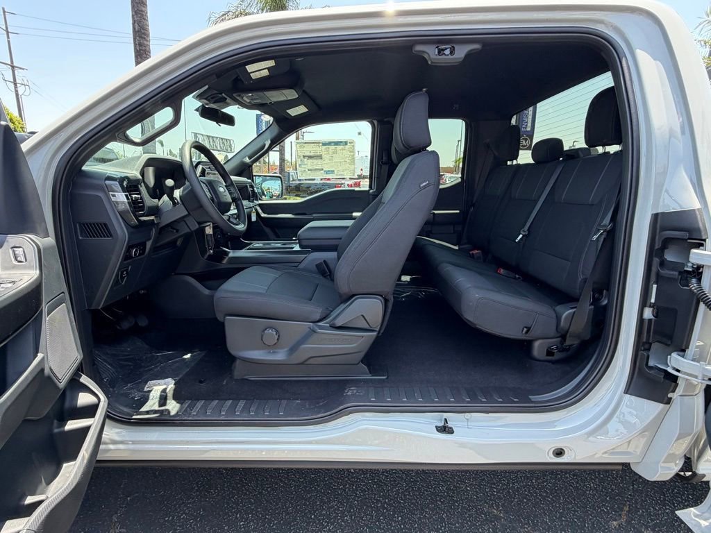 New 2026 Ford F150 STX w/ Equipment Group 200A RWD image 18
