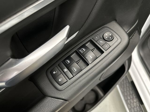 Used 2019 RAM 1500 Big Horn image 17