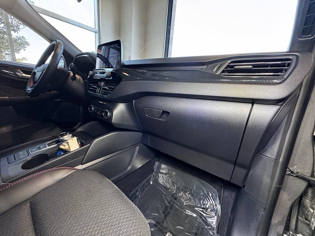 Used 2026 Ford Escape ST-Line AWD/4WD image 47