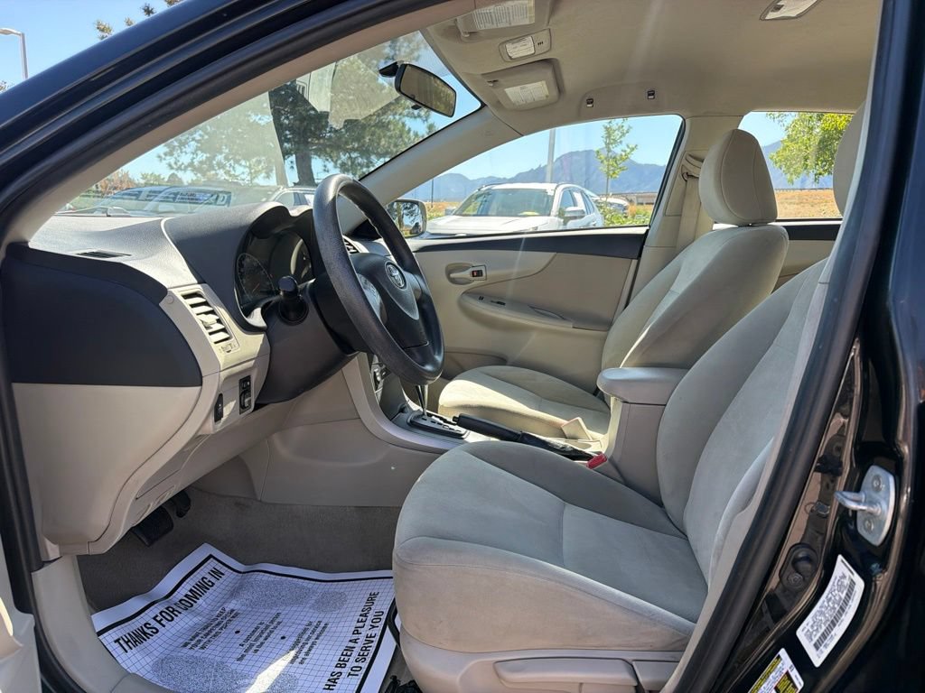 Used 2013 Toyota Corolla L w/ Protection Pkg FWD image 24