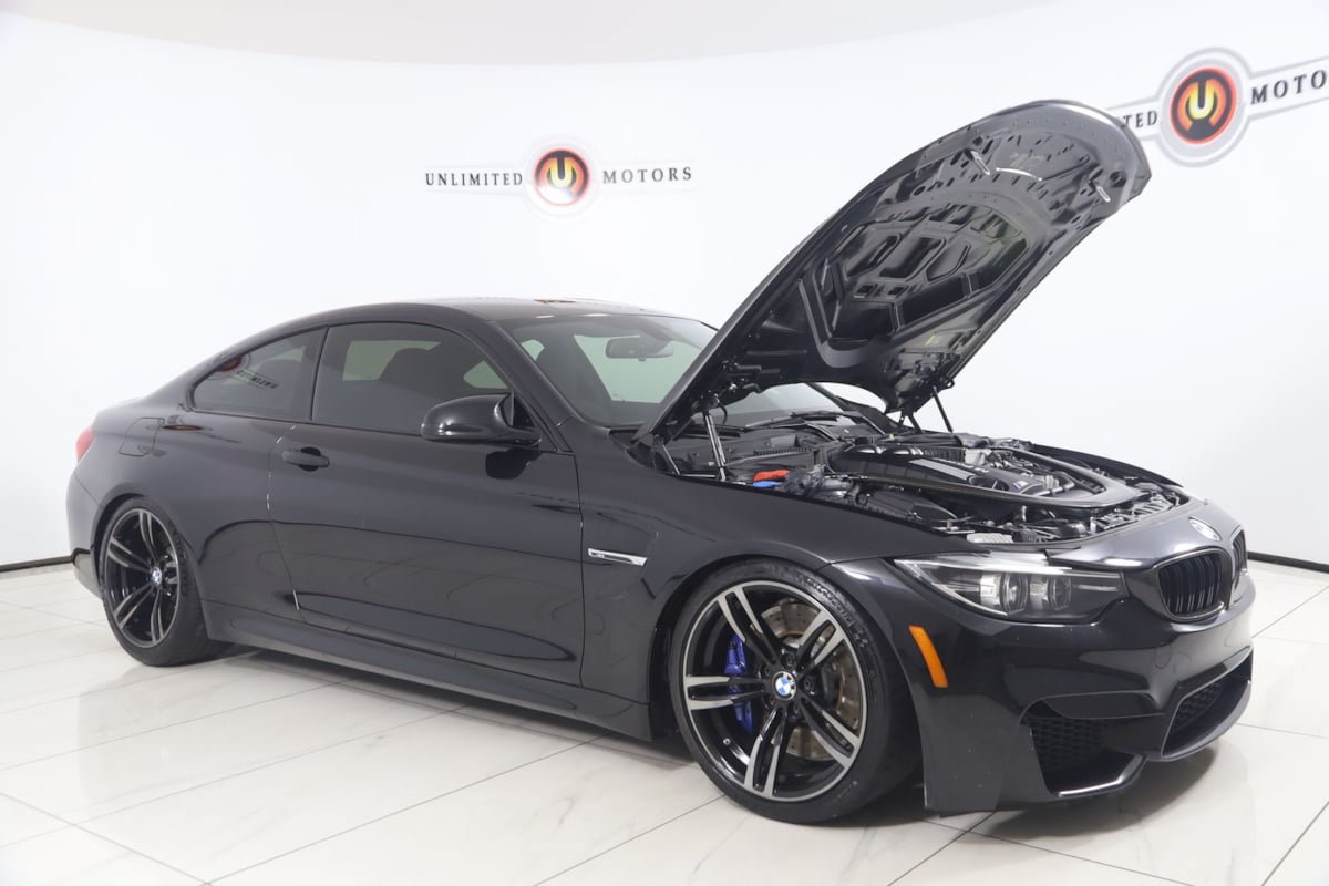 Used 2018 BMW M4 Coupe RWD image 26