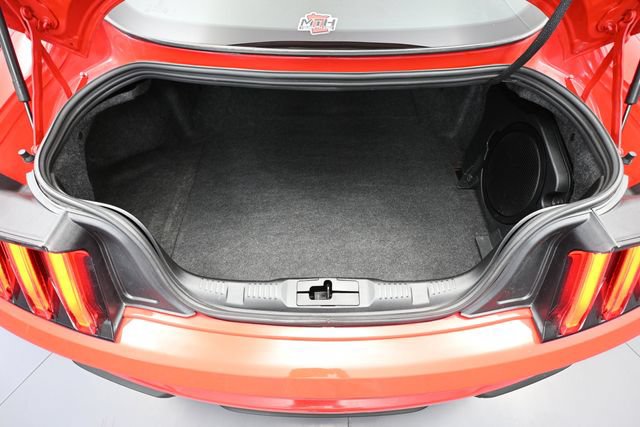 Used 2022 Ford Mustang Mach 1 w/ Mach 1 Handling Package RWD image 29