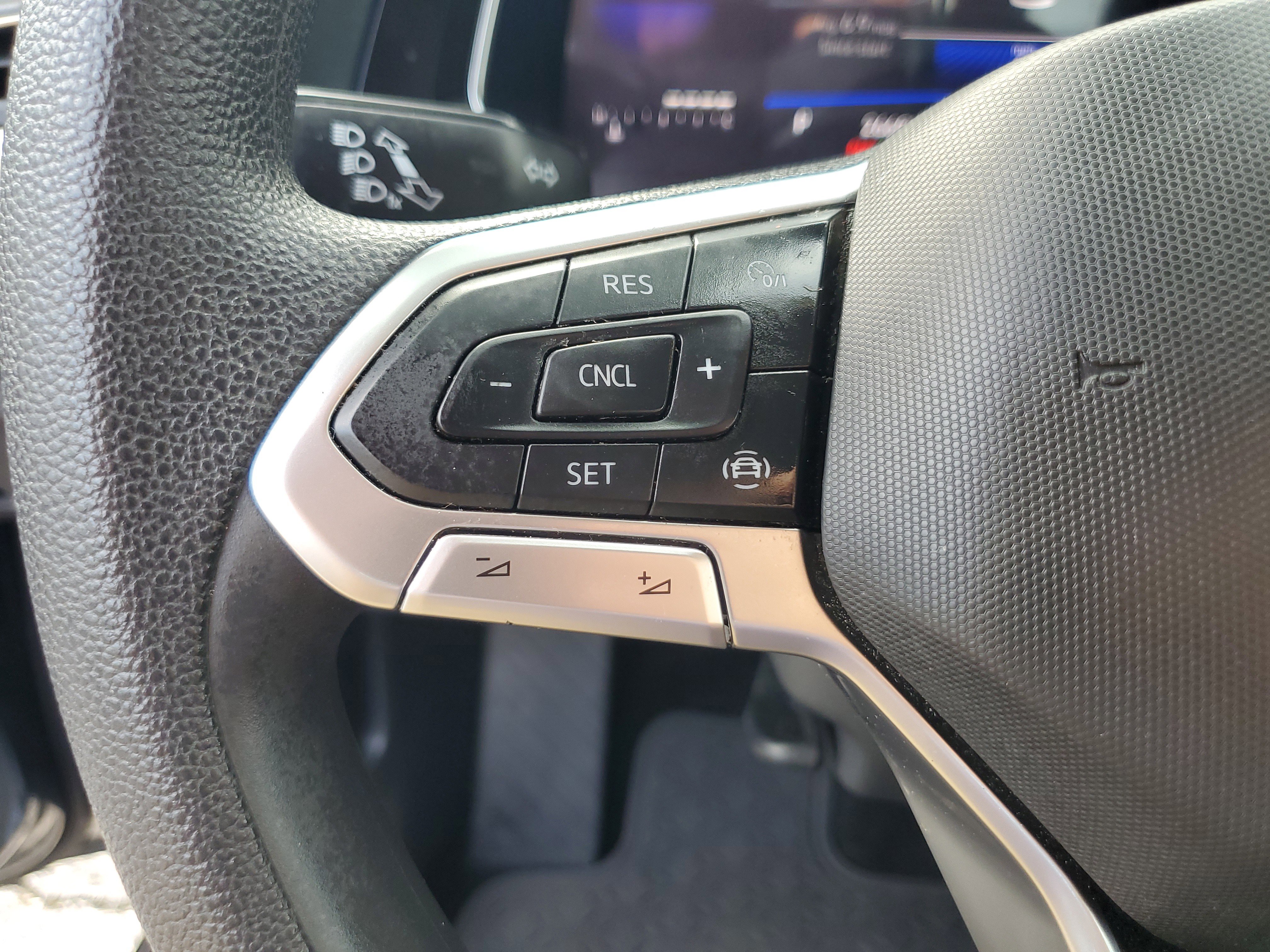 Certified 2023 Volkswagen Jetta S image 28