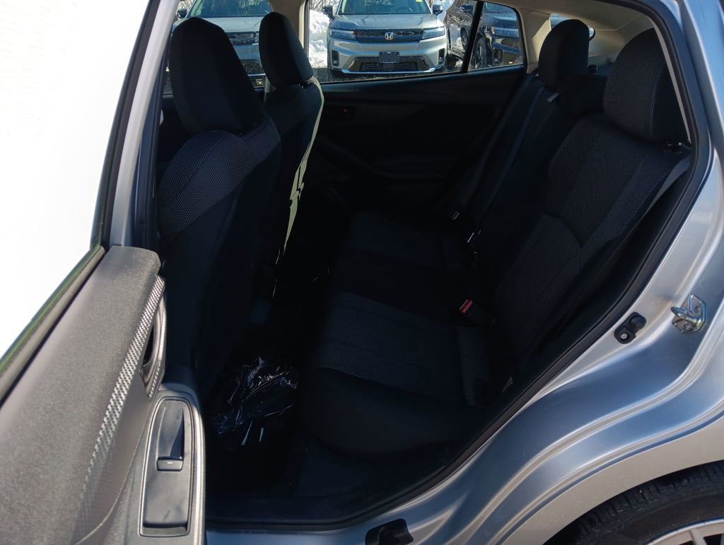 Used 2018 Subaru Impreza 2.0i Premium w/ Eyesight & BSD & Rcta image 23