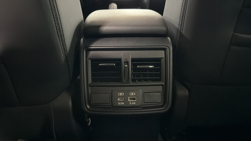 Used 2026 Subaru Forester Premium AWD/4WD image 34