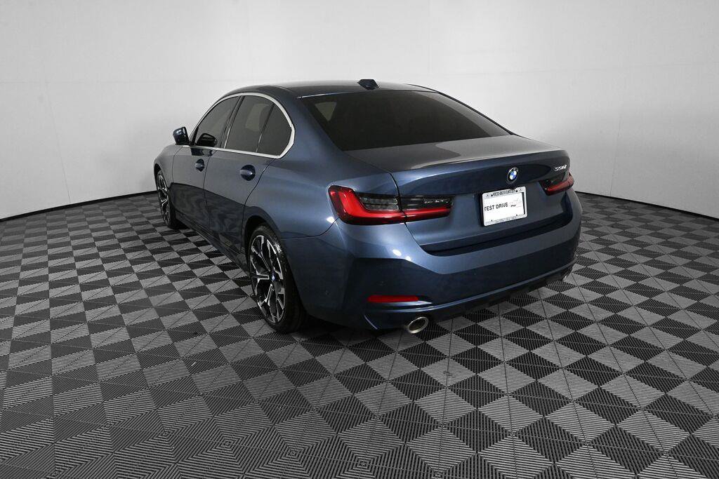 Used 2025 BMW 330i Sedan RWD image 6