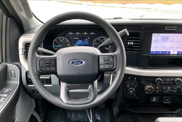 Used 2025 Ford F250 XLT image 5