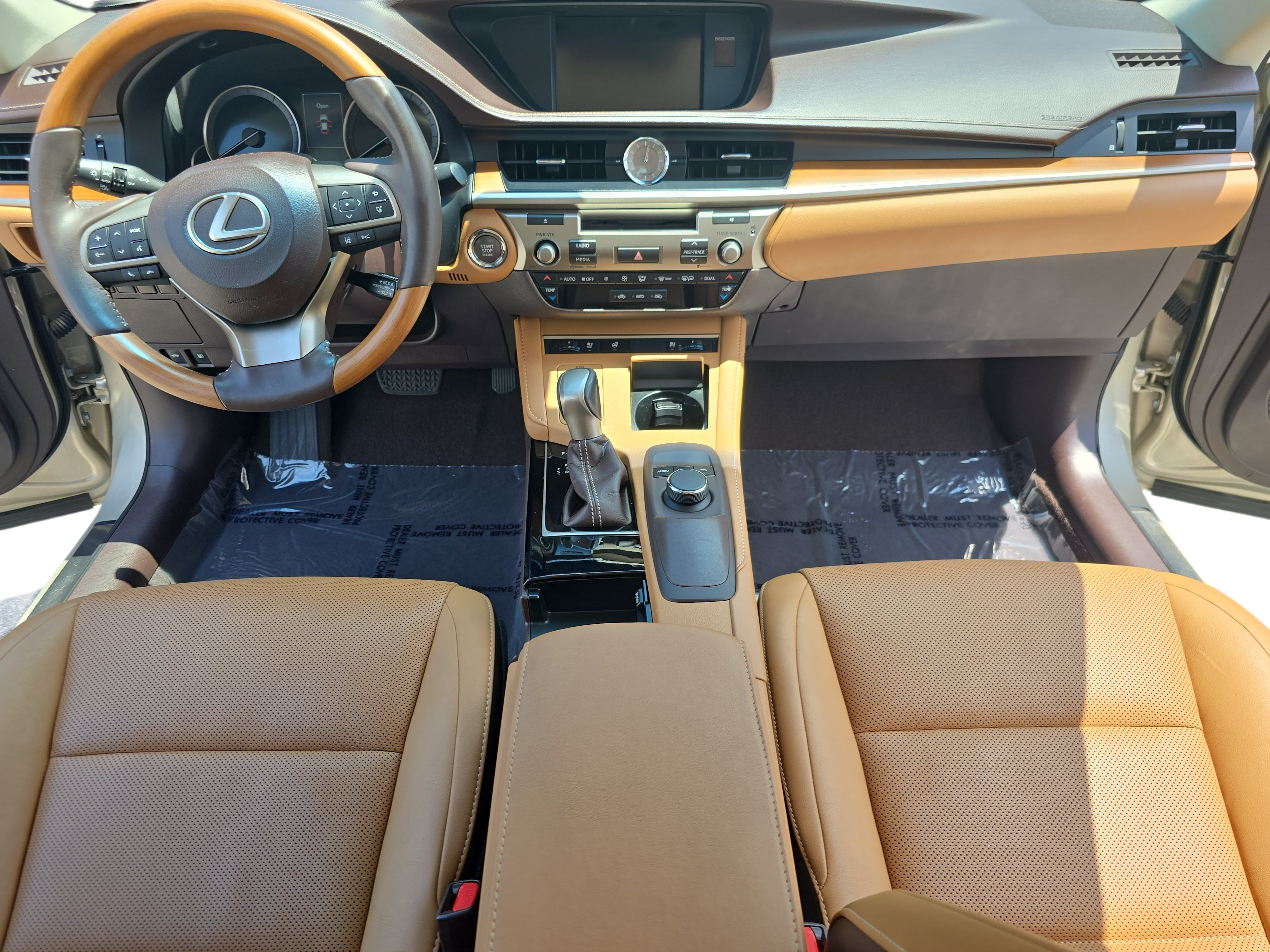 Used 2016 Lexus ES 350 FWD image 9