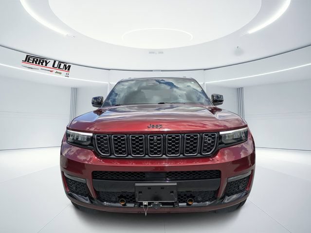 Used 2023 Jeep Grand Cherokee L Summit w/ Advanced Protech Group IV AWD/4WD image 8