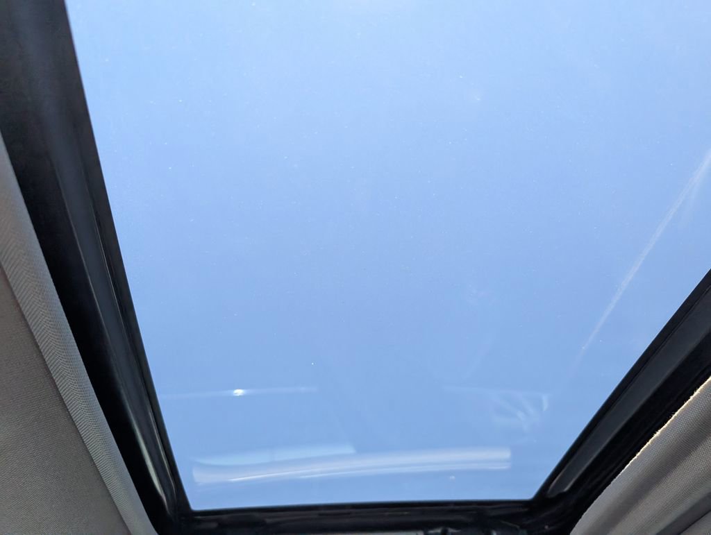 Used 2013 Toyota Camry SE image 17