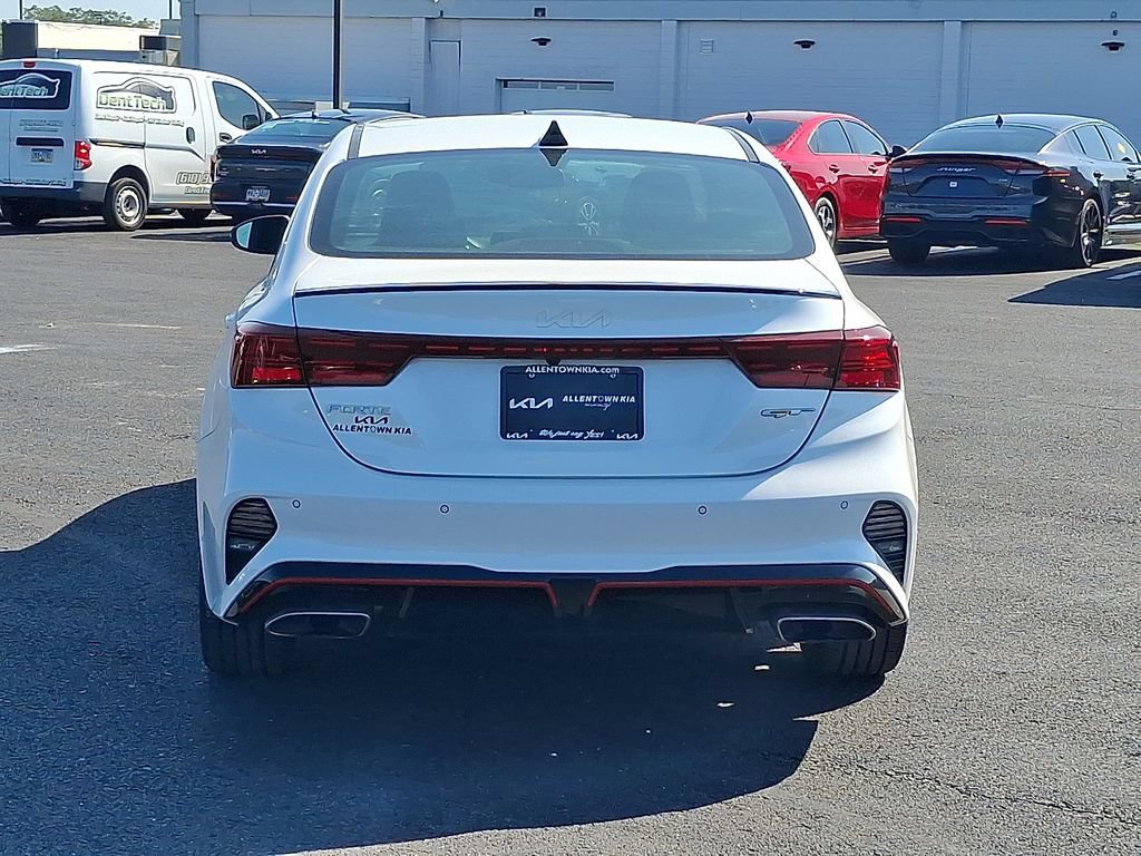 Certified 2023 Kia Forte GT FWD image 5